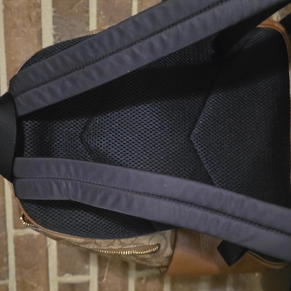 COACH Court Backpack Signature Canvas Brown - Picture 7 of 8